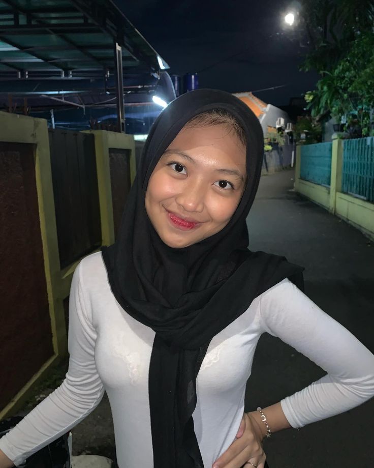 10 Trending Viral Indonesia Video Wiwik Terbaru Viral 2025 Anjay Hijab Kebaya