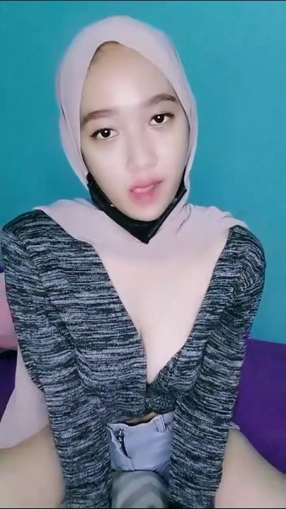 It’s Almost Over Indo Hijab Barat Viral Sentuhan Yang Menyala Dalam Gelap