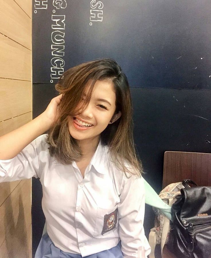 Viral Video Keponakan Masih SMA Selingkuh dengan Omnya