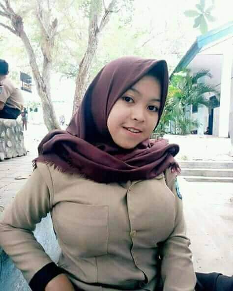 Smp Viral Hijab Saat Dunia Diam Dan Kamu Teriak Adek Kaka Top Global